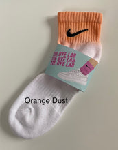 Load image into Gallery viewer, Nike Orange Dust tie dye ankle socks

