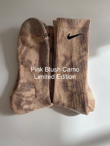 Pink blush camo limited edition Nike tie dye socks grey, pale pink and beige