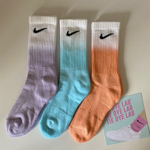Load image into Gallery viewer, 3 pair nike dip dye sock bundle lilac, blue, orange
