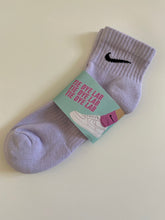Load image into Gallery viewer, Nike Lilac Tie Dye Ankle Sock
